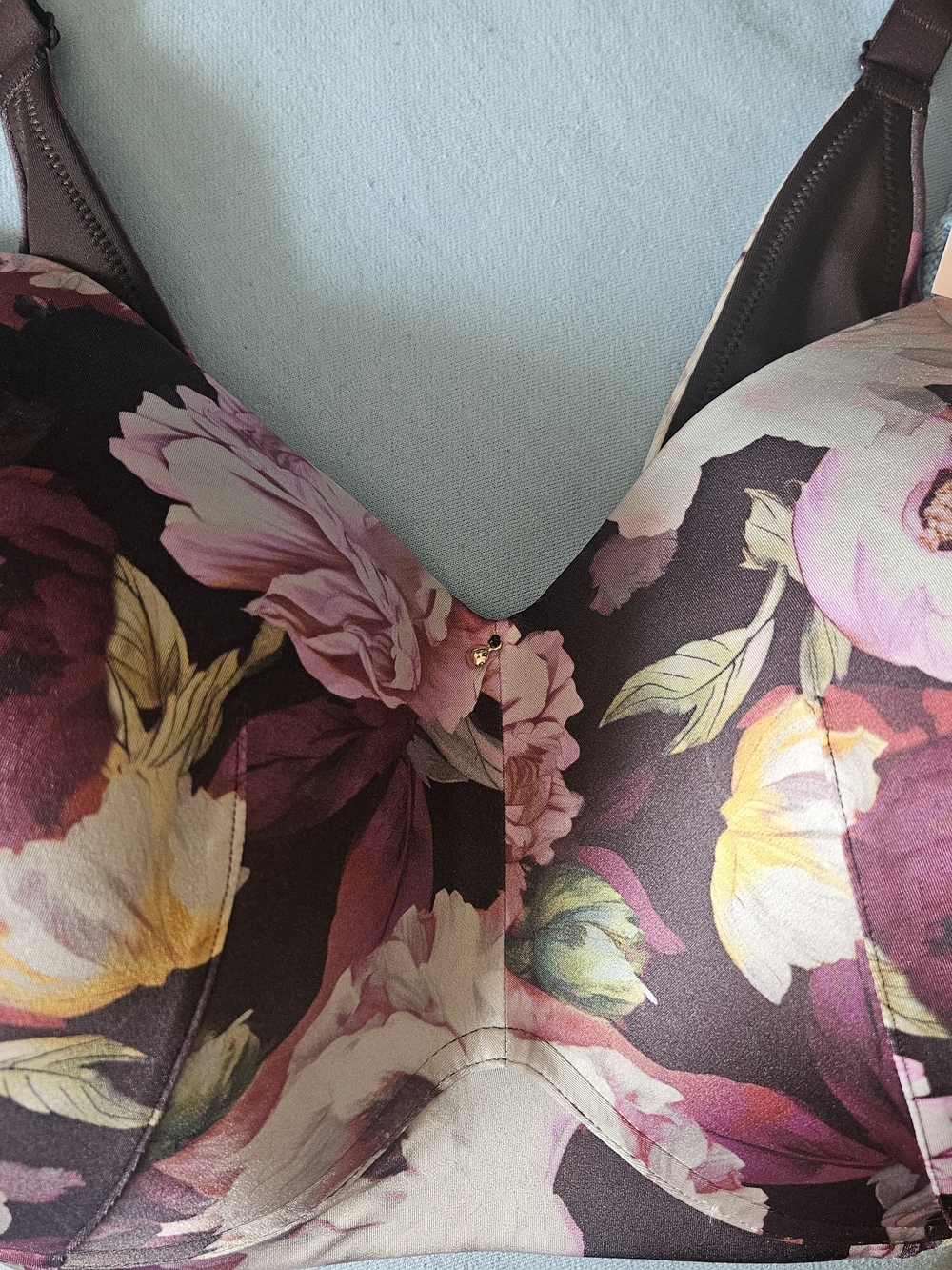 Cacique Invisible Backsmoother Lightly Lined No-Wire Bra - Autumnal Beauty